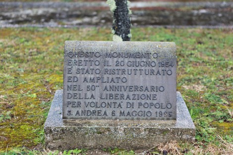 Monumento commemorativo di Sant'Andrea, ristrutturato nel 50° anniversario della Liberazione.