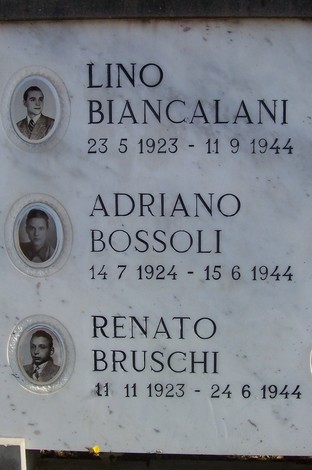Sacrario dei partigiani: monumento commemorativo con lapidi in memoria dei caduti durante la resistenza.