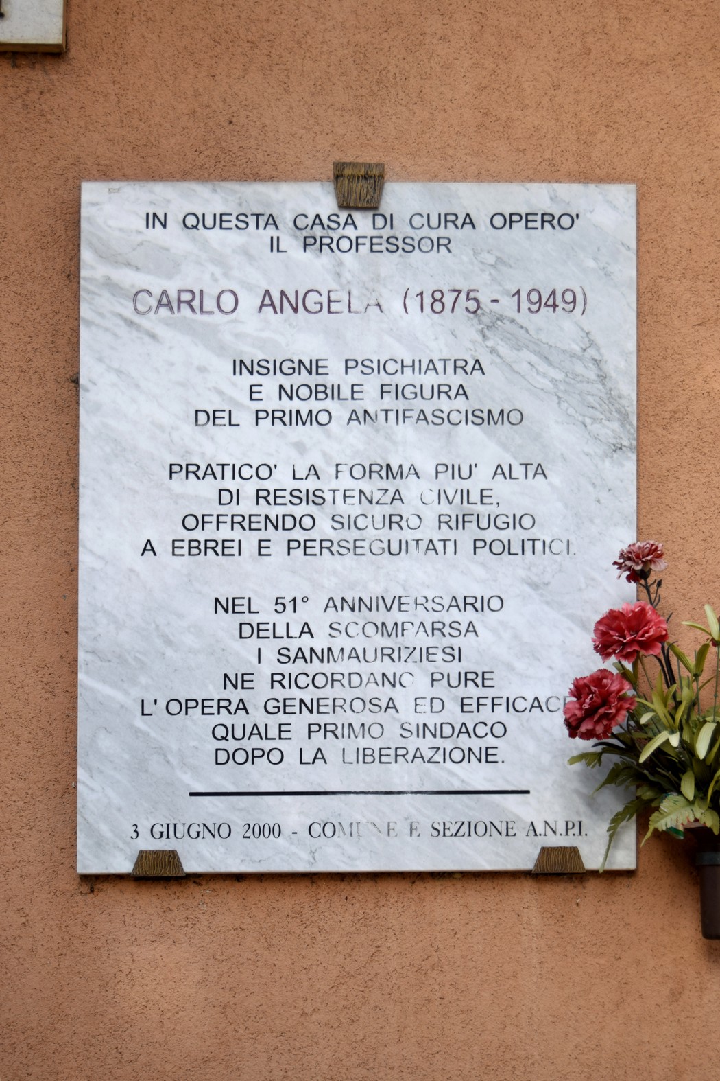 Lapide ad Angela, Comune di San Maurizio Canavese (TO), foto 1
