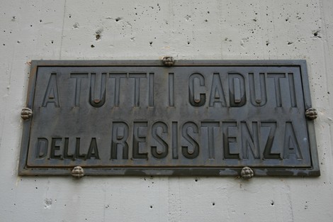 Monumento dedicato ai caduti della Brigata "Bianconcini", in memoria della Resistenza.