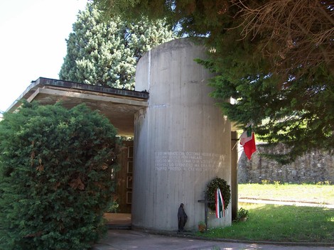 Sacrario dei caduti di Pontassieve, monumento dedicato ai soldati della Grande Guerra.