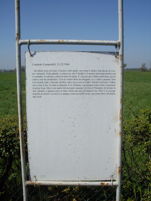 Cippo dedicato a Campedelli, commemorativo per il suo contributo e la sua dedizione al territorio locale.