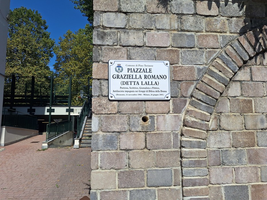 Targa a Romano, Comune di Pino Torinese (TO), foto 2