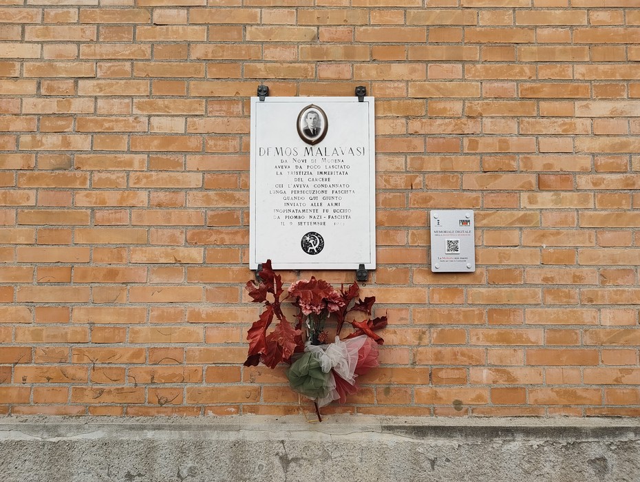 Lapide a Malavasi, Comune di Maranello (MO), foto 2