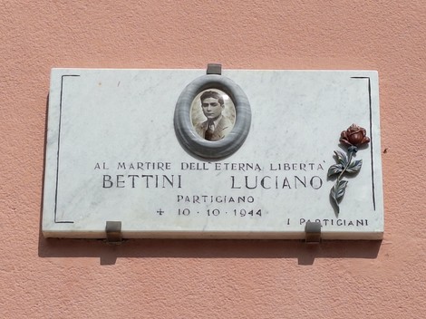 Lapide a Bettini, Comune di Varisella (TO), foto 1