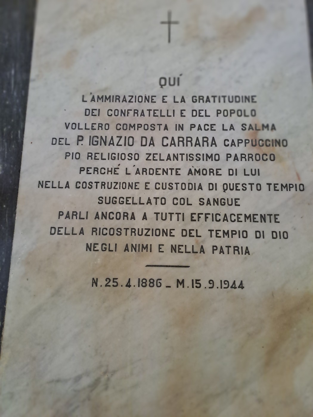 Sepolcro di Rossi, Comune di Forte dei Marmi (LU), foto 1
