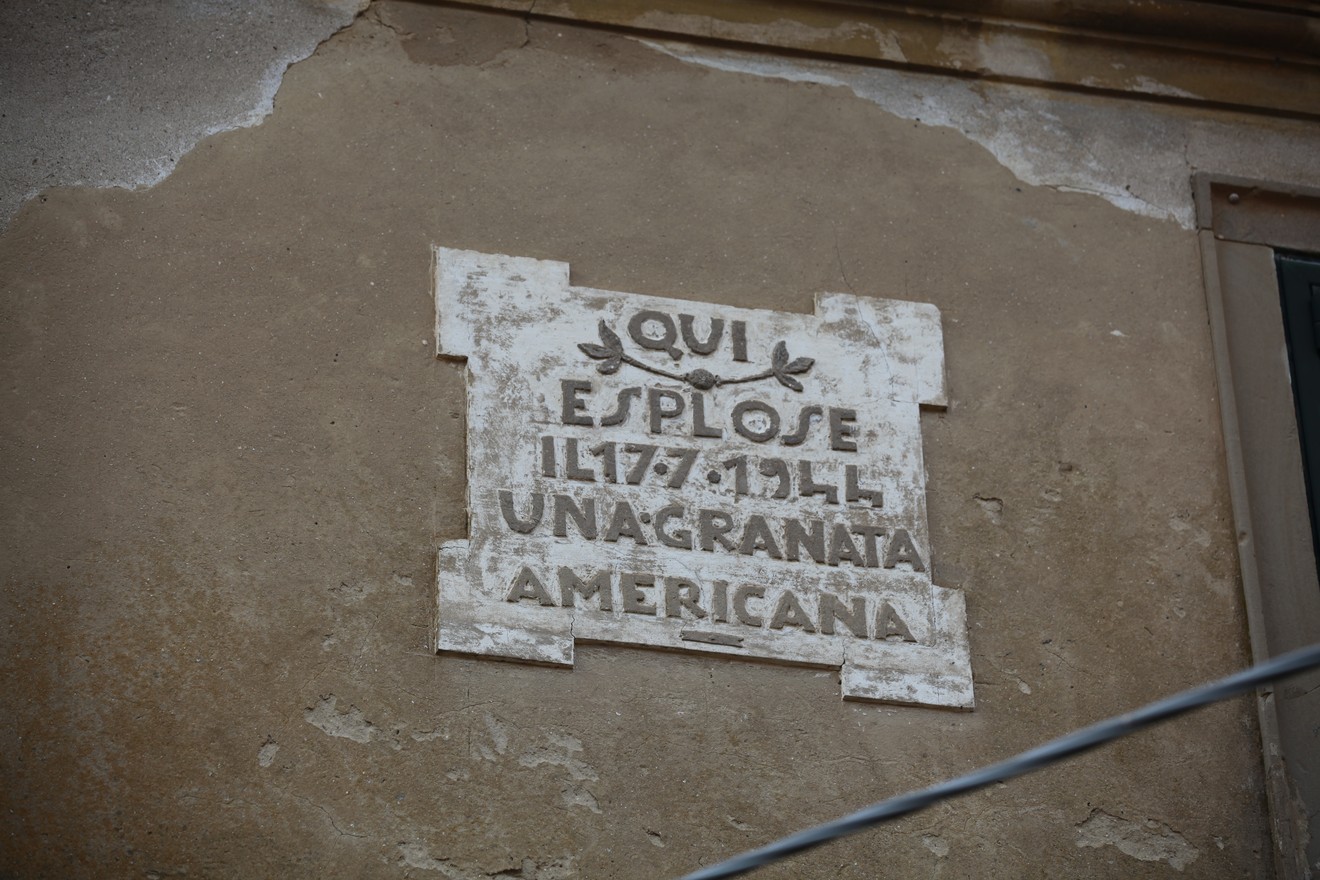 Lapide per l'esplosione di granata, Comune di Collesalvetti (LI), foto 1