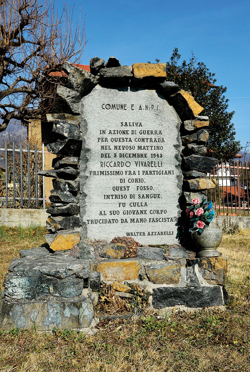 Cippo a Vivarelli, Comune di Corio (TO), foto 1