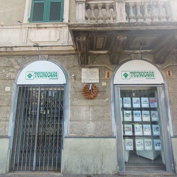 Lapide a Ferroggiaro, Comune di Genova (GE), foto 2