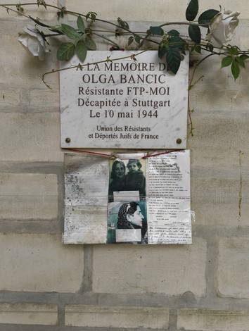 Monumento al gruppo Manouchian, memoriale dedicato ai resistenti e alla loro lotta durante la Seconda Guerra Mondiale.