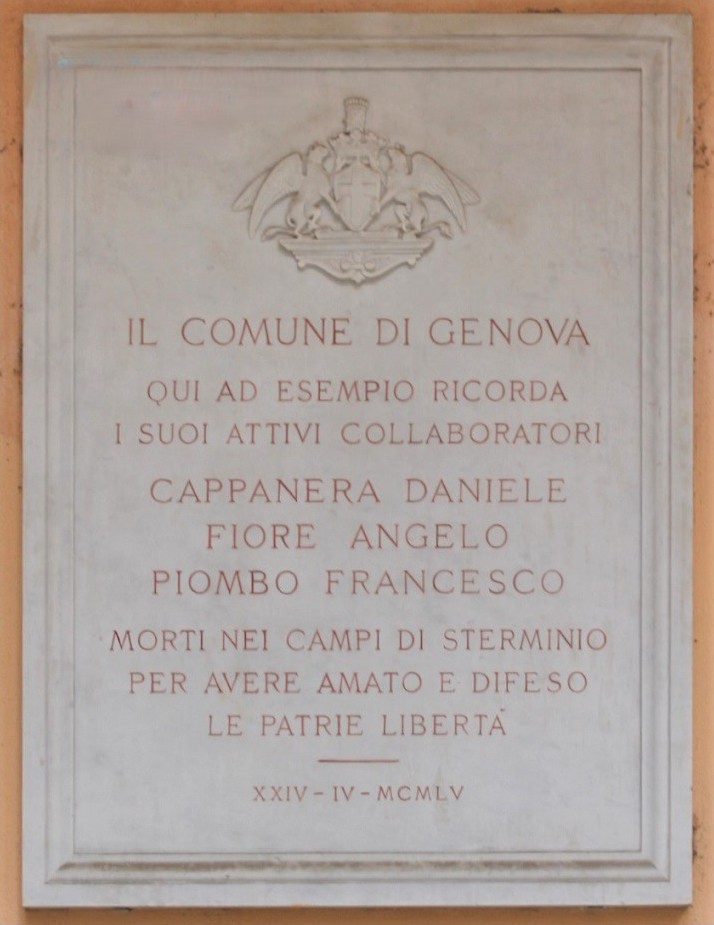 Lapide commemorativa dedicata ai dipendenti comunali caduti per la Libertà, situata a Genova.