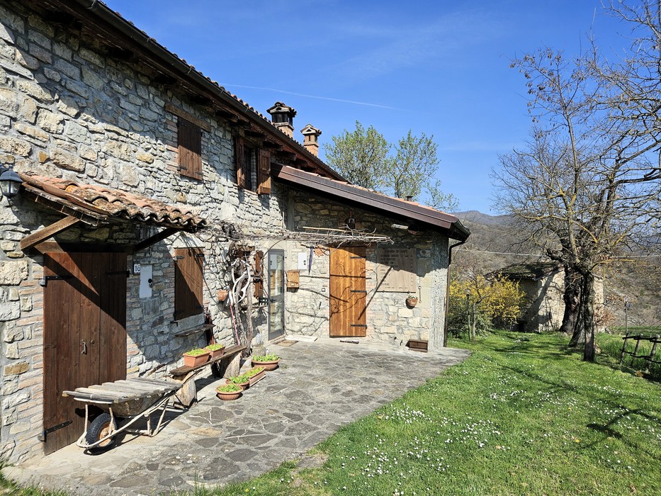 Lapide ai Caduti della strage di Predellino, Comune di Castel d'Aiano (BO), foto 4