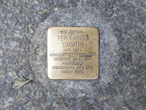 Pietra d'inciampo dedicata a Ferdinando Bagatin, vittima della persecuzione nazista.