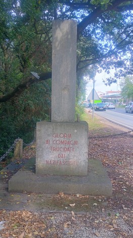 Monumento commemorativo dedicato ai caduti per rappresaglia contro i nazifascisti.