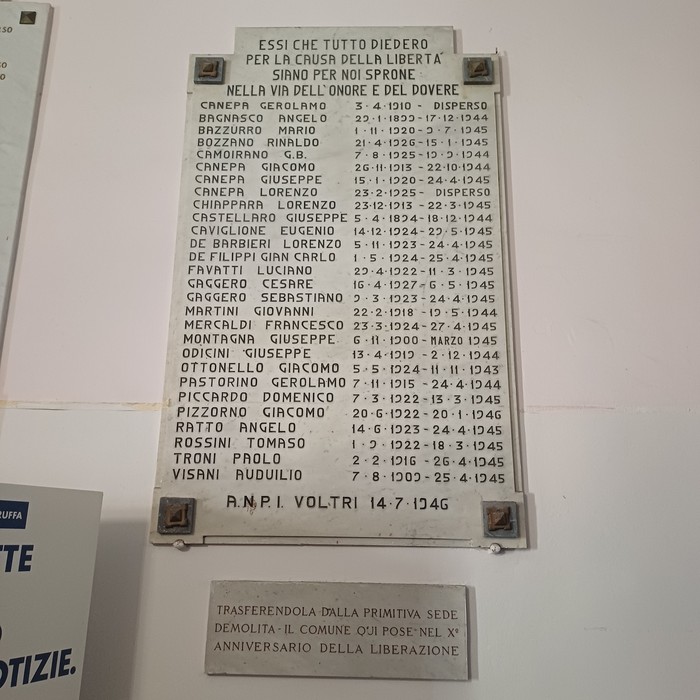 Lapidi ai caduti di Voltri, Comune di Genova (GE), foto 2