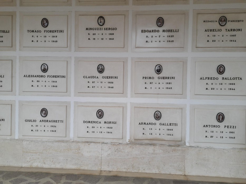Sacrario dei partigiani: monumento commemorativo dedicato ai partigiani caduti nella Resistenza italiana.