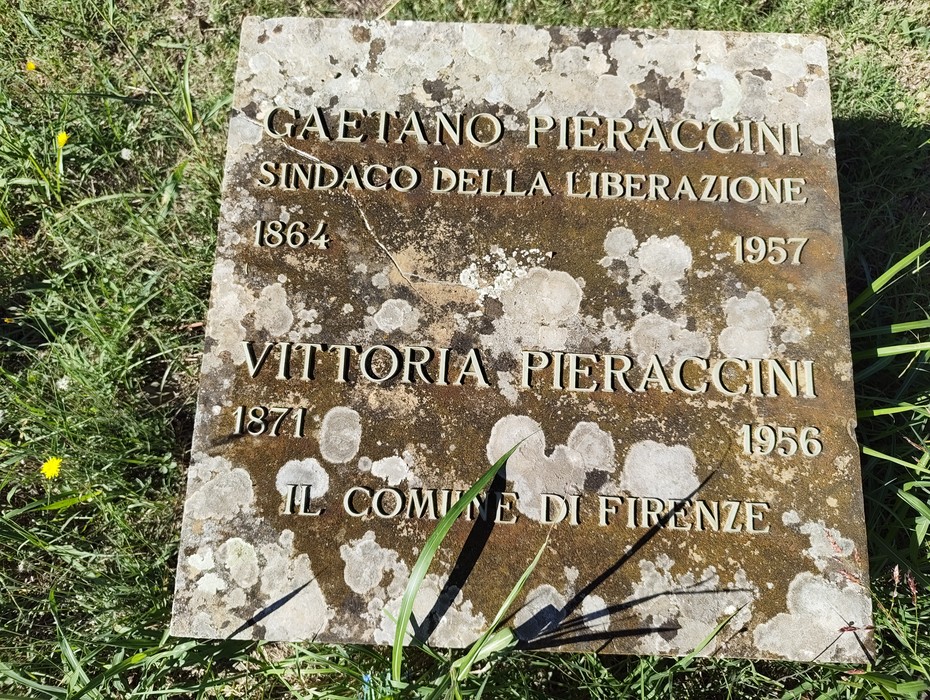 Sepolcro di Pieraccini, Comune di Firenze (FI), foto 2