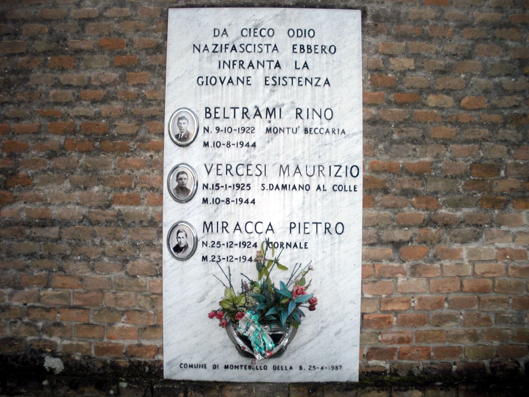 Lapide commemorativa dedicata a Beltrami, Vercesi e Miracca, vittime del nazifascismo a Montù Beccaria.