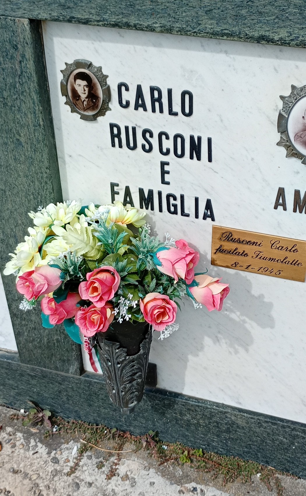 Tomba di Rusconi, Comune di Bellano (LC), foto 1