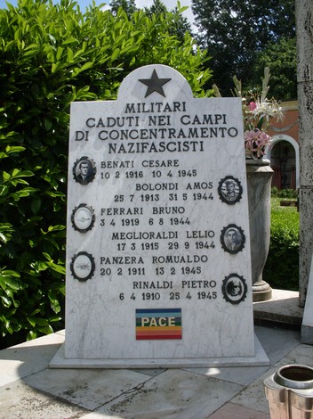 Monumento ai caduti della Resistenza di Campagnola, in onore dei militari nei campi di concentramento nazifascisti.