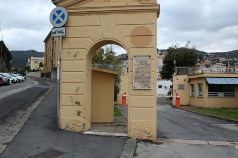 Lapide alla sentinella del 42º fanteria, Comune di Genova (GE), foto 2