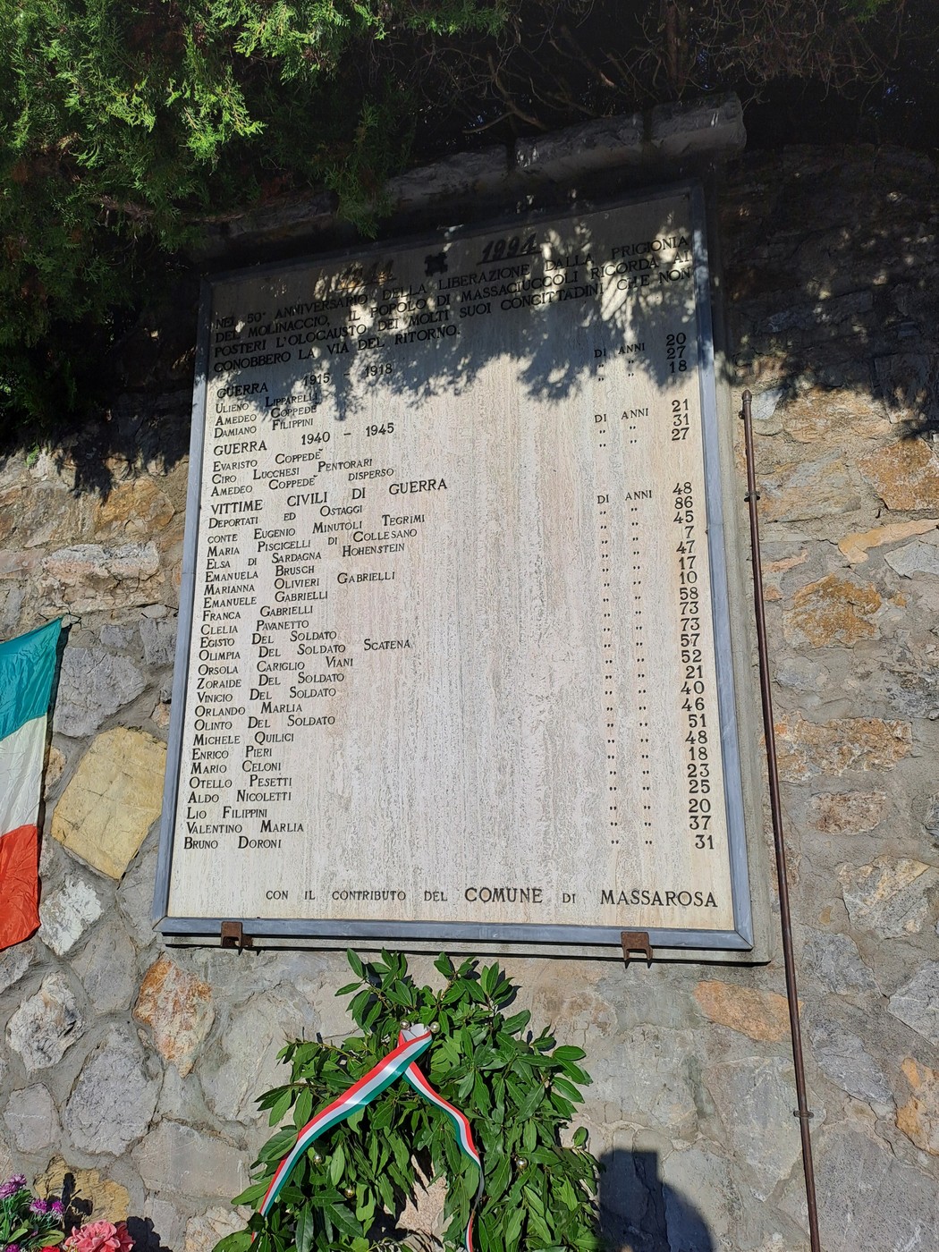Lapide ai caduti di Massaciuccoli, Comune di Massarosa (LU), foto 1