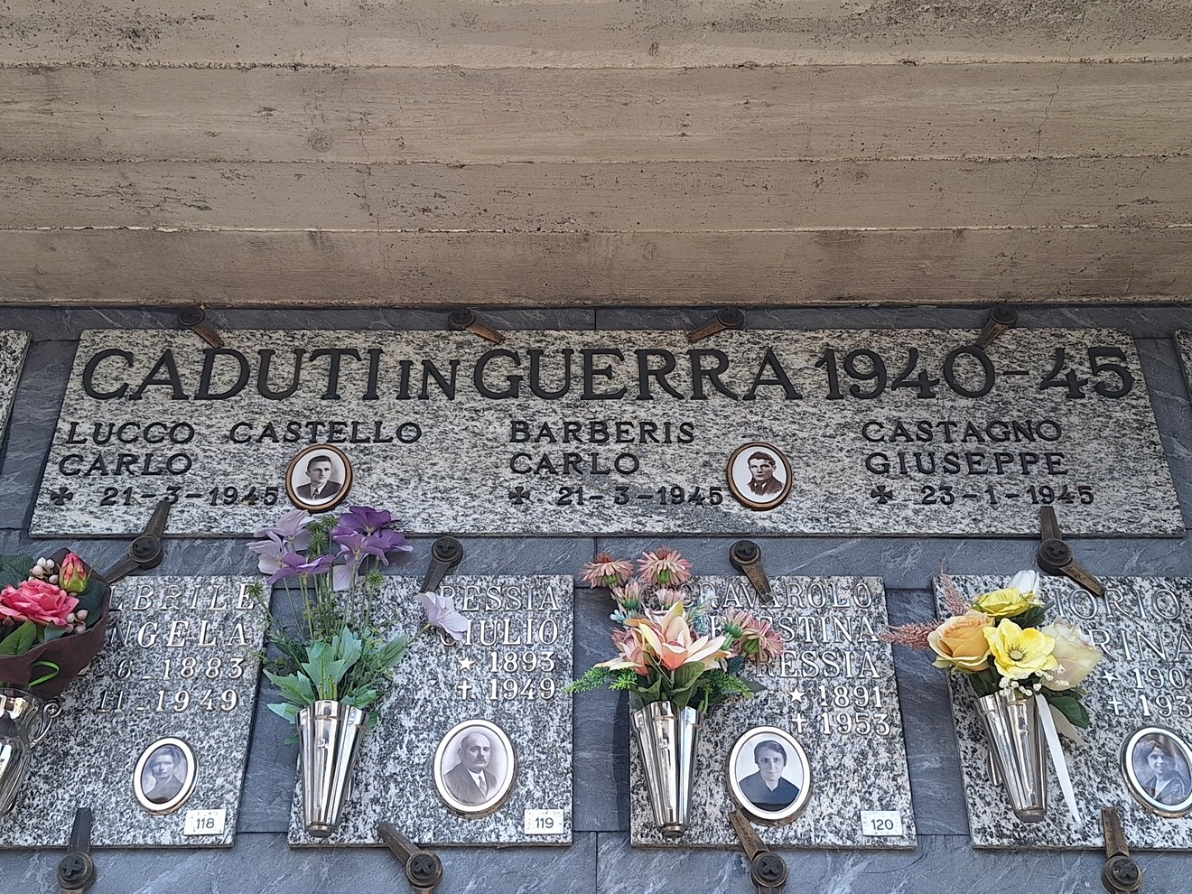 Sepolcro dei caduti partigiani, Comune di San Gillio (TO), foto 1