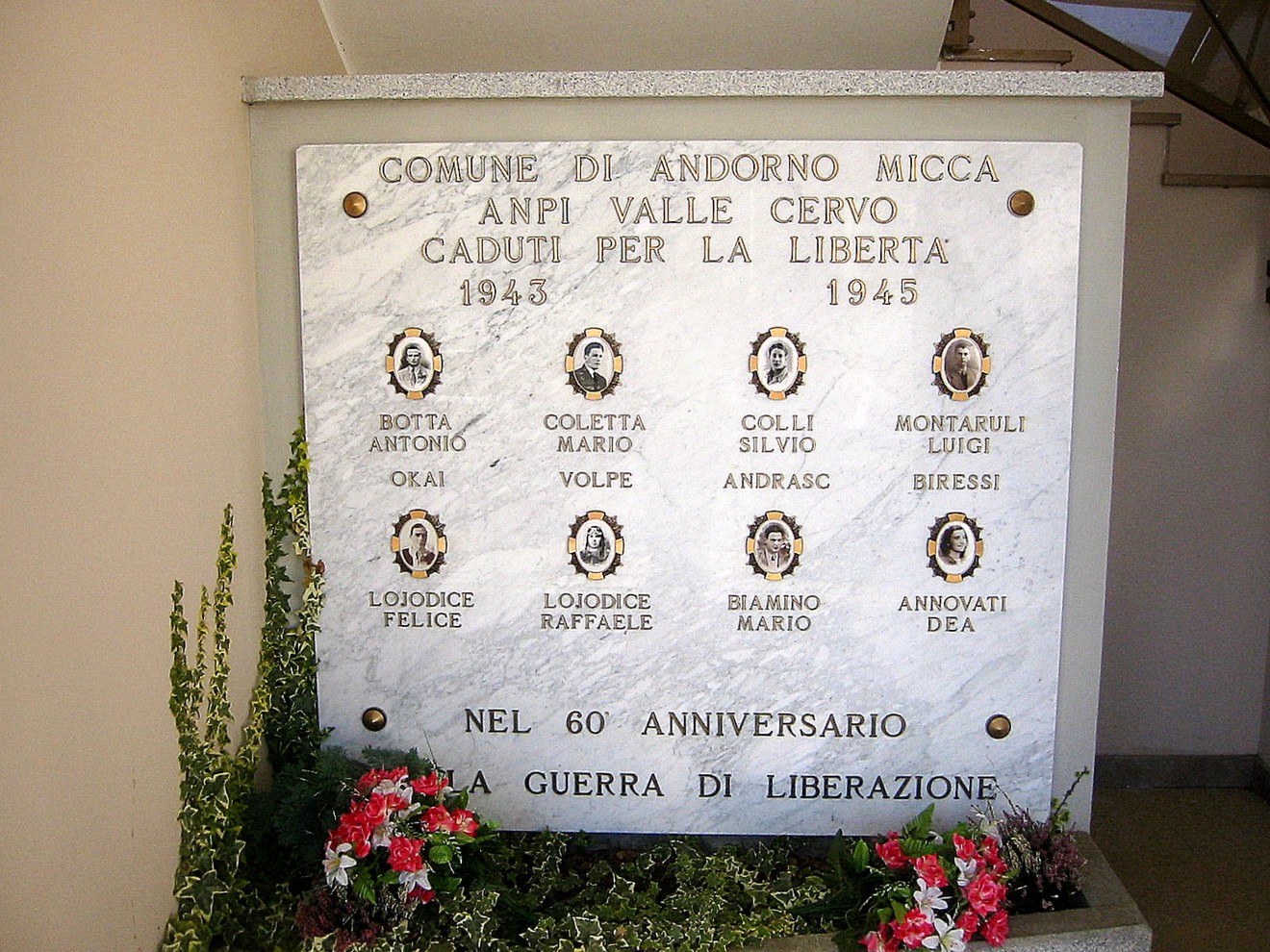 Monumento ai partigiani di Andorno, commemorazione dei caduti per la libertà tra il 1943 e il 1945.
