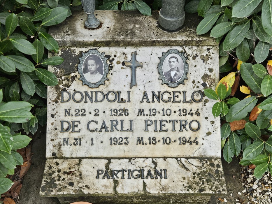 Cippo a Dondoli e De Carli, Comune di Cortemaggiore (PC), foto 2