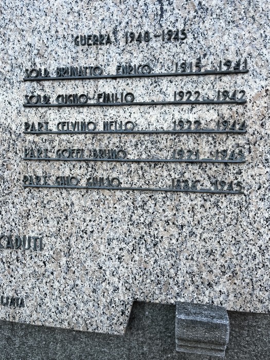 Monumento ai caduti di Milanere, commemorazione dei soldati persi nella guerra 1940-1945.