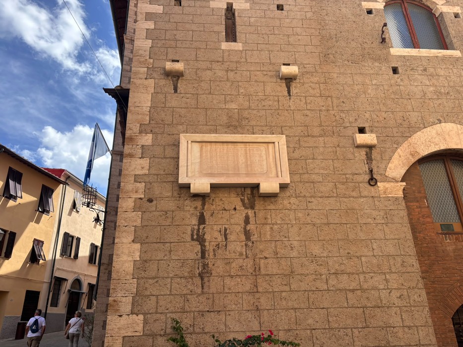 Lapide per la battaglia di Piombino, Comune di Piombino (LI), foto 3