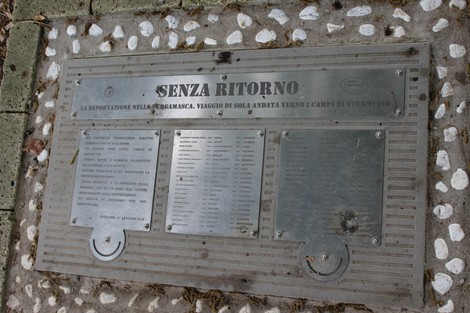 Monumento ai deportati caduti, dedicato alla memoria delle vittime della deportazione.