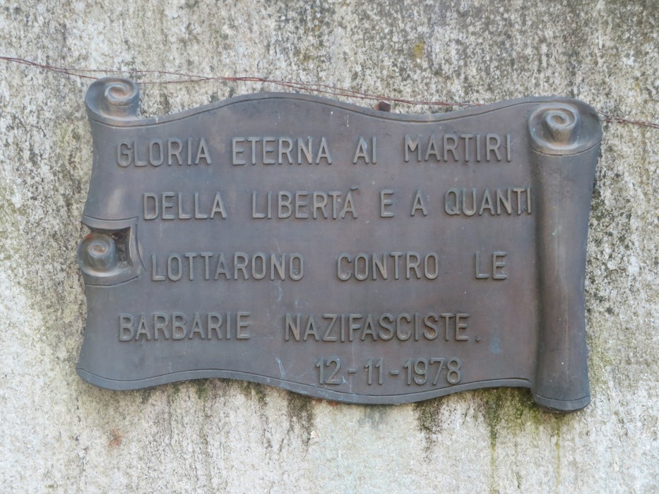 Monumento in memoria dei martiri della libertà nel Parco della Rimembranza, onore ai caduti contro il nazifascismo.