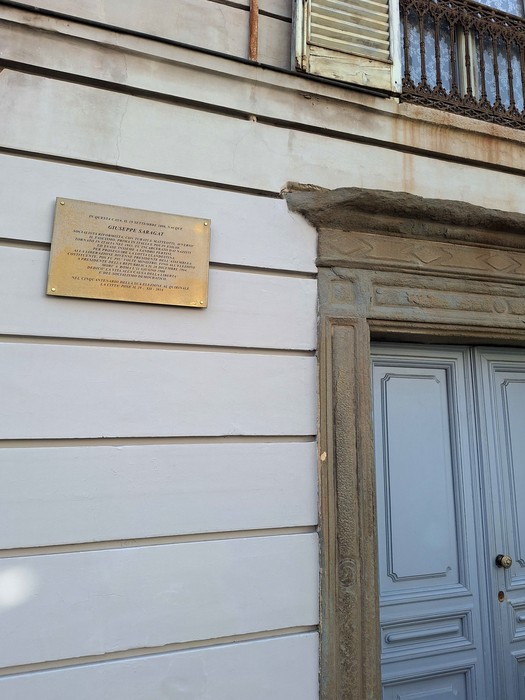 Targa a Saragat, Comune di Torino (TO), foto 2