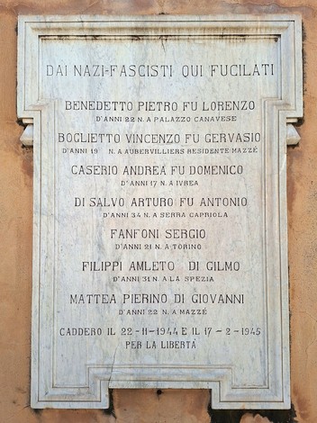 Lapide ai VII Martiri, Comune di Candia Canavese (TO), foto 1