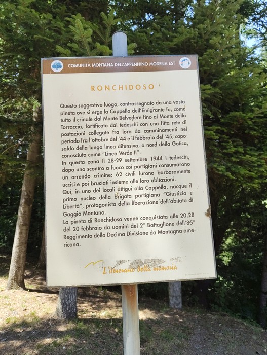 Targa per l'eccidio di Ronchidoso, Comune di Gaggio Montano (BO), foto 2