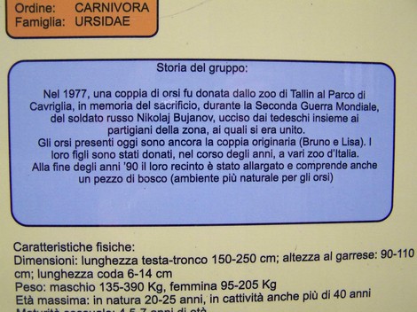 Cippo commemora l'orso Nikolai Bujanov, ucciso dai tedeschi nella Seconda Guerra Mondiale.