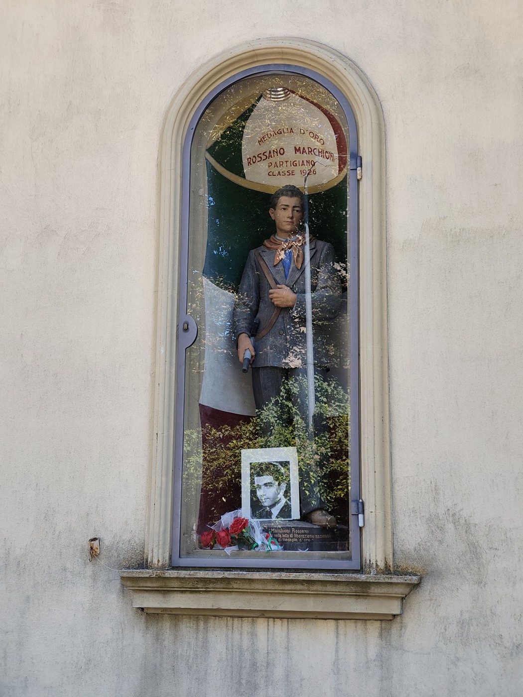 Statua a Marchioni, Comune di Gaggio Montano (BO), foto 1