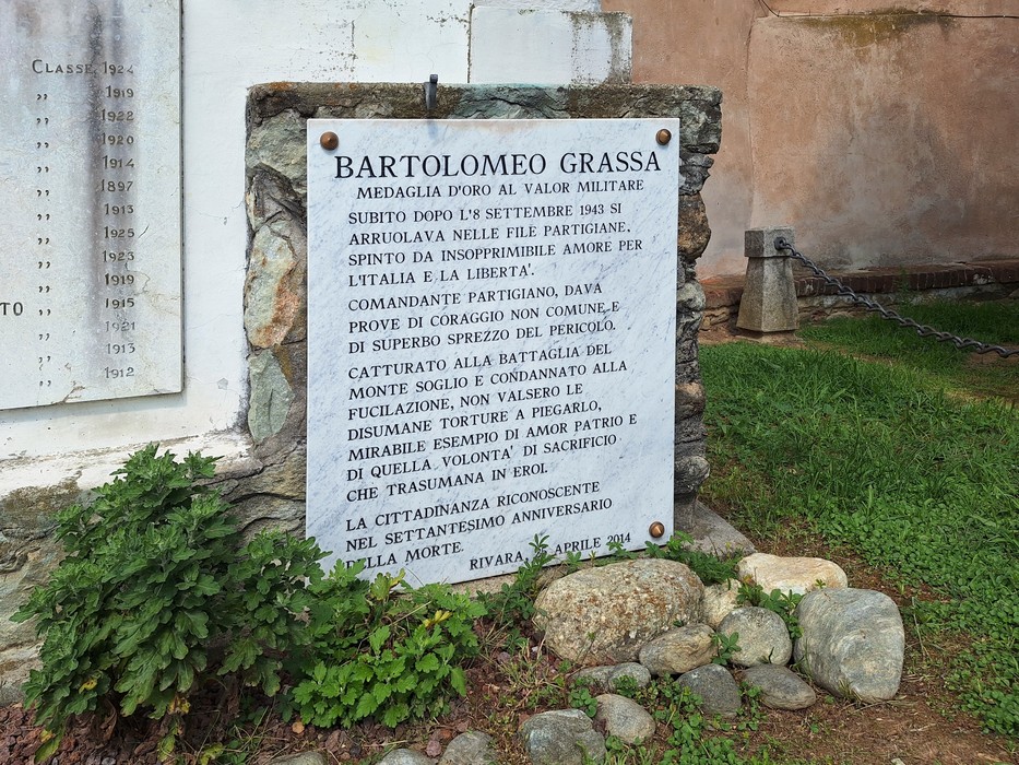 Lapide a Grassa, Comune di Rivara (TO), foto 2
