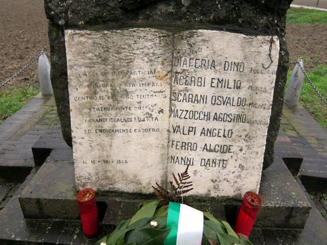 Monumento ai partigiani di Cascina Borghesa, commemorazione dei caduti nella Resistenza italiana.