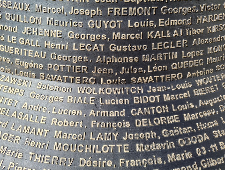 Monumento ai resistenti e agli ostaggi, Francia, foto 12