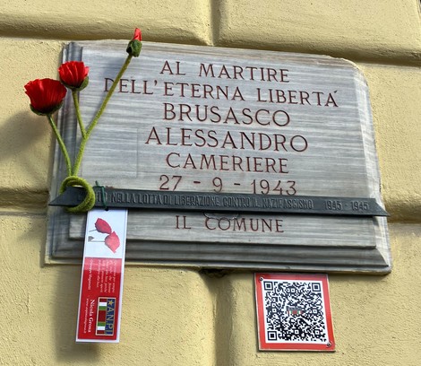Lapide commemorativa a Brusasco in onore del martire Alessandro Cameriere, caduto per la libertà.