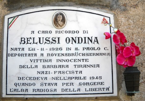Lapide commemorativa dedicata a Belussi Ondina, vittima della tirannia nazi-fascista.