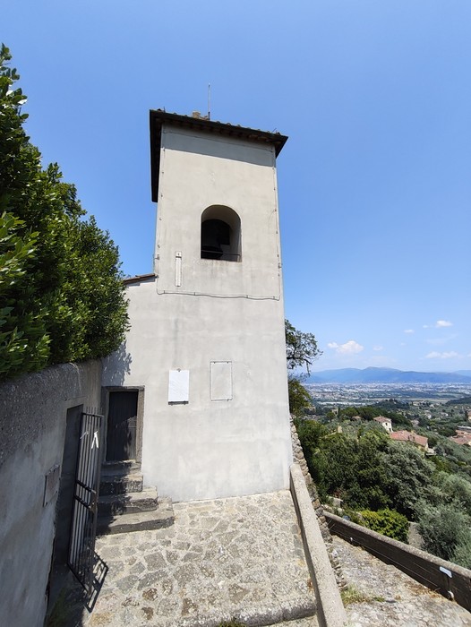 Lapide al Campano, Comune di Carmignano (PO), foto 2