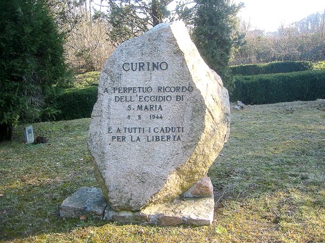 Monumento ai caduti di Santa Maria, in memoria dell'eccidio del 8 settembre 1944.