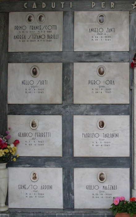 Sacrario dei Caduti per la Libertà di Cavriago, memoriale dedicato ai sacrifici dei soldati.