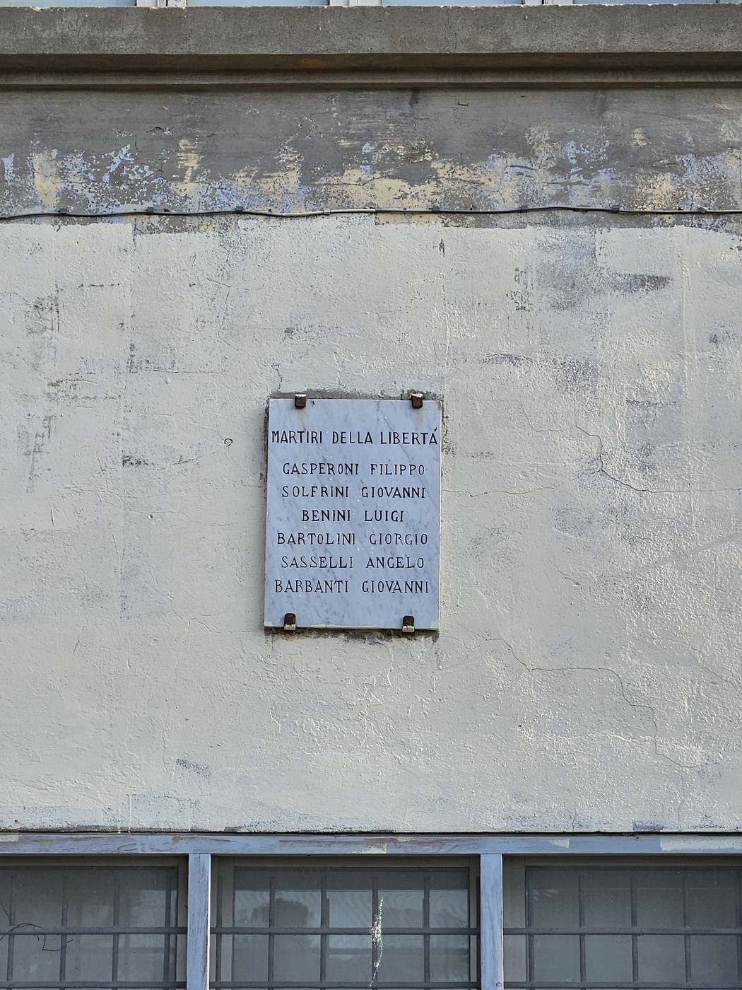 Lapide ai Martiri della Libertà, Comune di Cesena (FC), foto 1