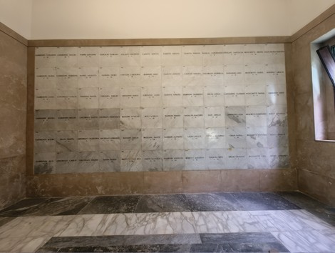 Sacrario dei Martiri di Marzabotto: memoriale in memoria delle vittime della strage nazista del 1944.