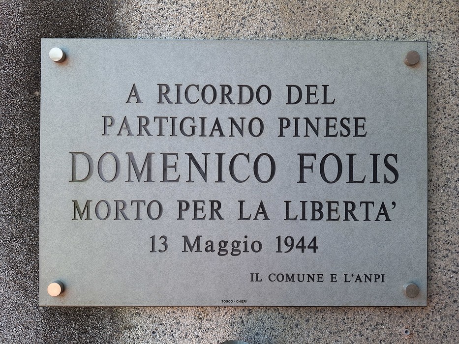 Targa a Folis, Comune di Pino Torinese (TO), foto 2