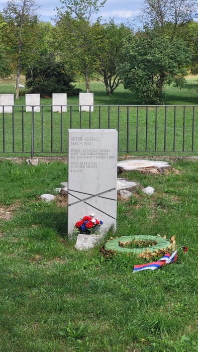 Monumento agli Eroi di Basovizza, Comune di Trieste (TS), foto 5